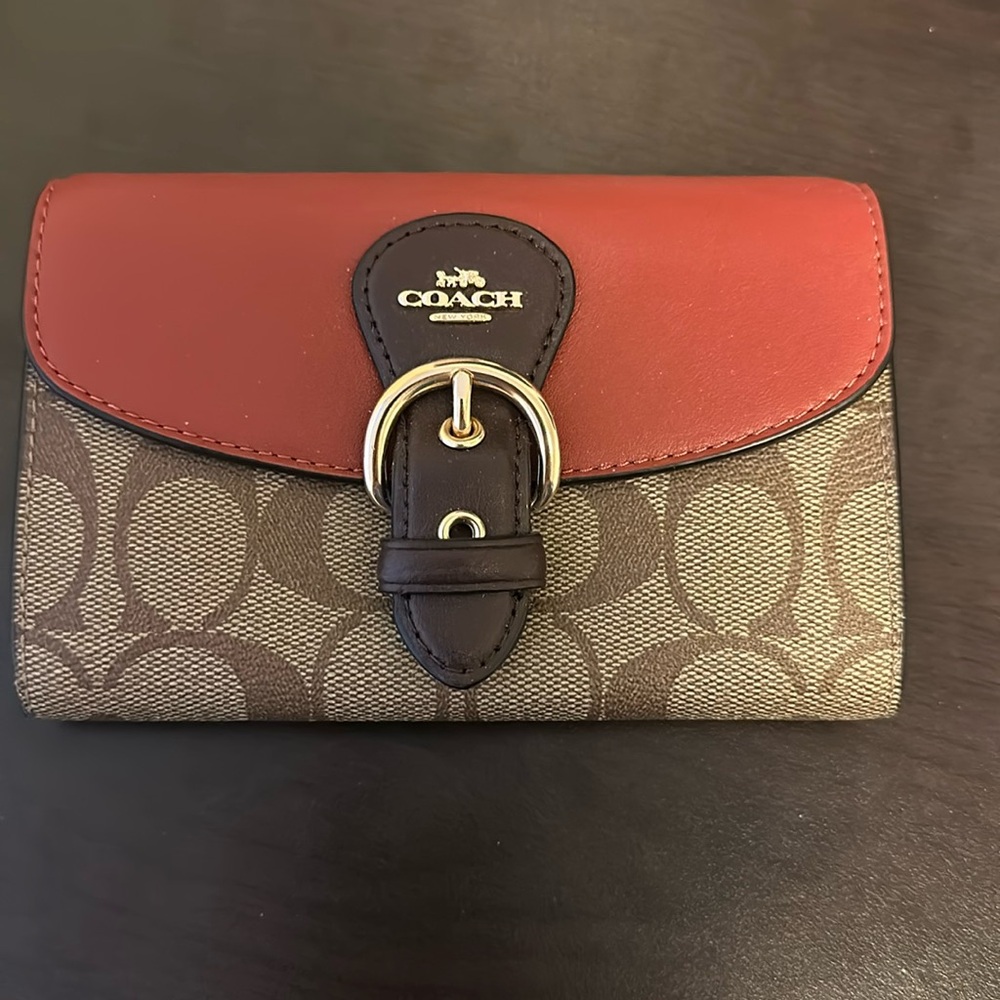 Coach Klein Wallet in Blocked Signature Canvas